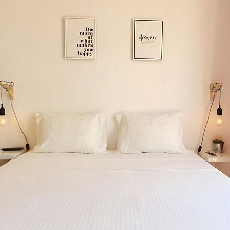 Lovelystay - Yellow Submarine House Lagos Eksteriør bilde