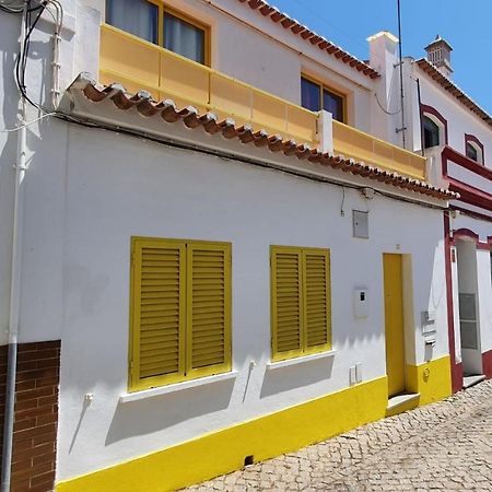 Lovelystay - Yellow Submarine House Lagos Eksteriør bilde
