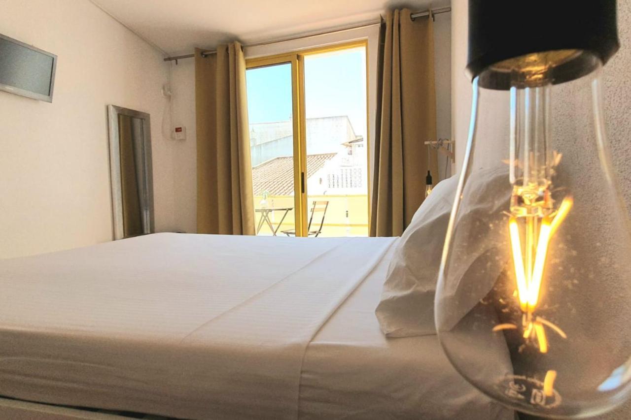 Lovelystay - Yellow Submarine House Lagos Eksteriør bilde