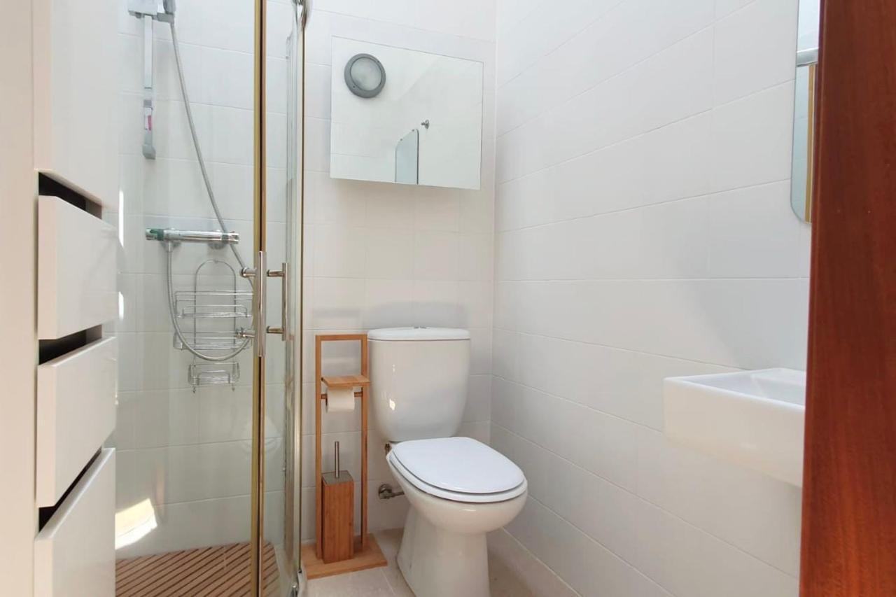 Lovelystay - Yellow Submarine House Lagos Eksteriør bilde