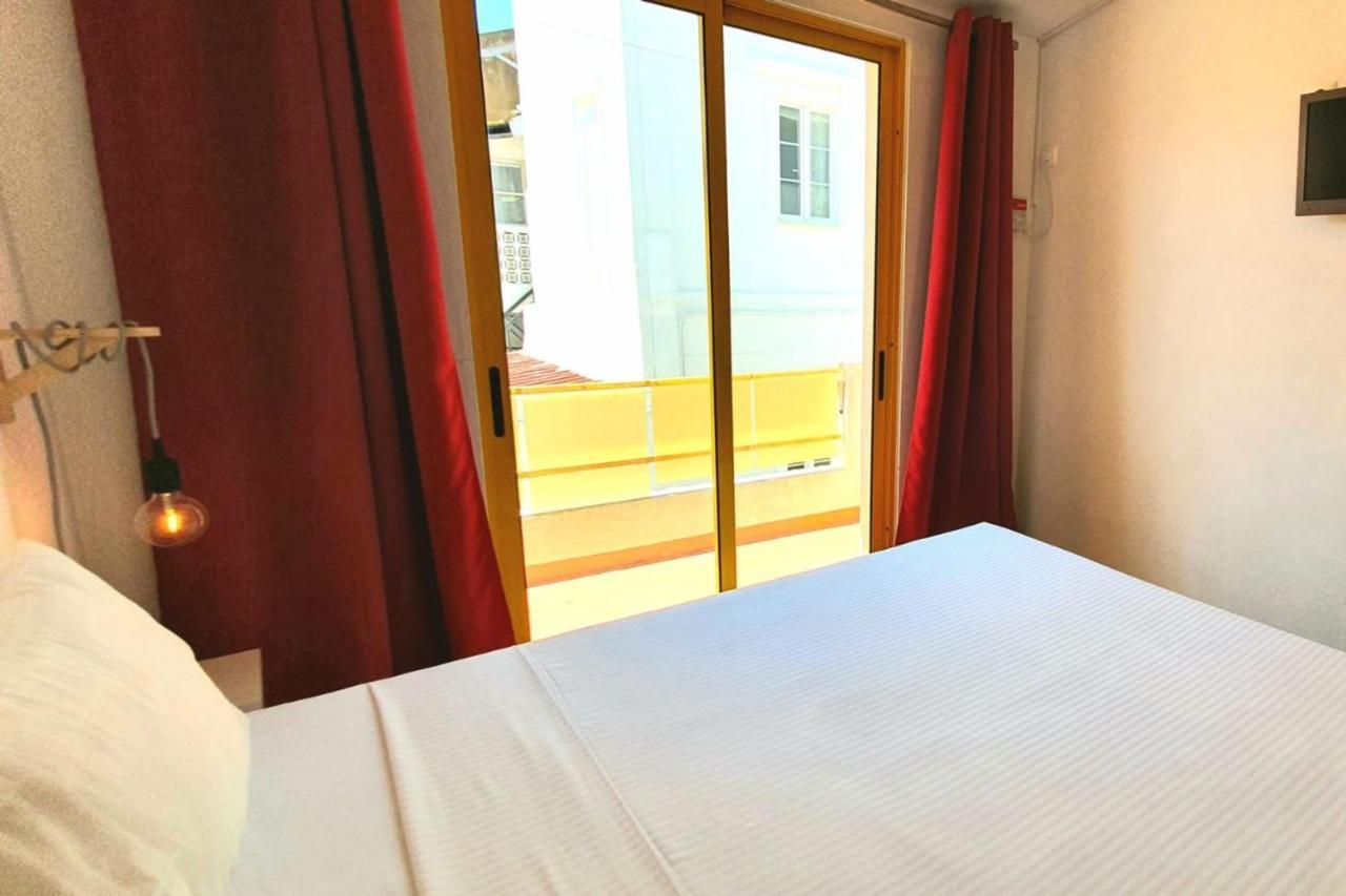 Lovelystay - Yellow Submarine House Lagos Eksteriør bilde