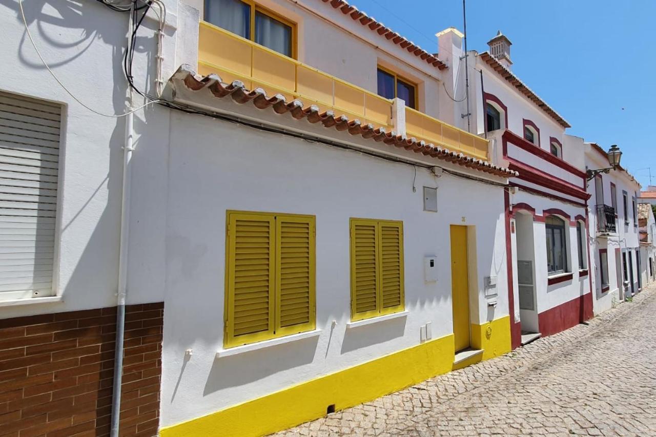 Lovelystay - Yellow Submarine House Lagos Eksteriør bilde