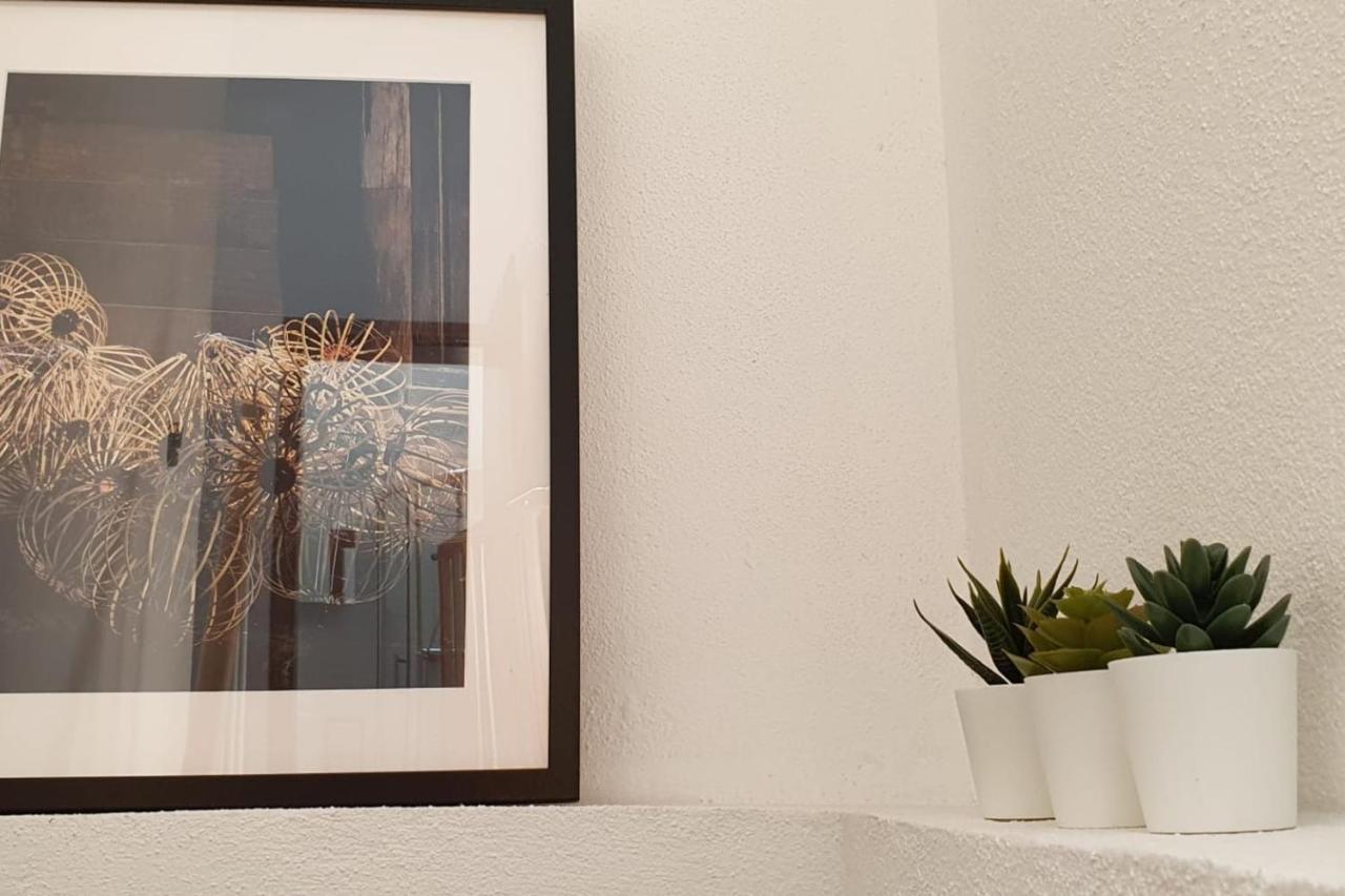 Lovelystay - Yellow Submarine House Lagos Eksteriør bilde